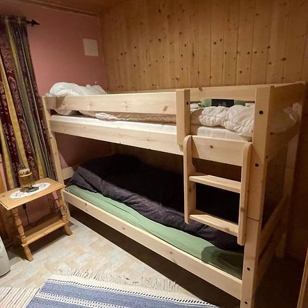 Koselig Hus I Sentrum Av Olderfjord Russenes Buitenkant foto
